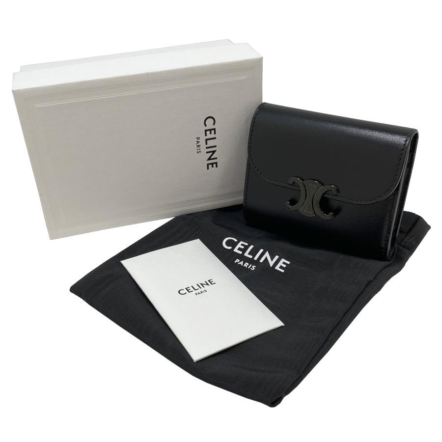 CELINE セリーヌ トリオンフ フラップウォレット 折財布 レザー 黒 CELINE（セリーヌ） 【新品】セリーヌ 折り財布 スモール フラップ