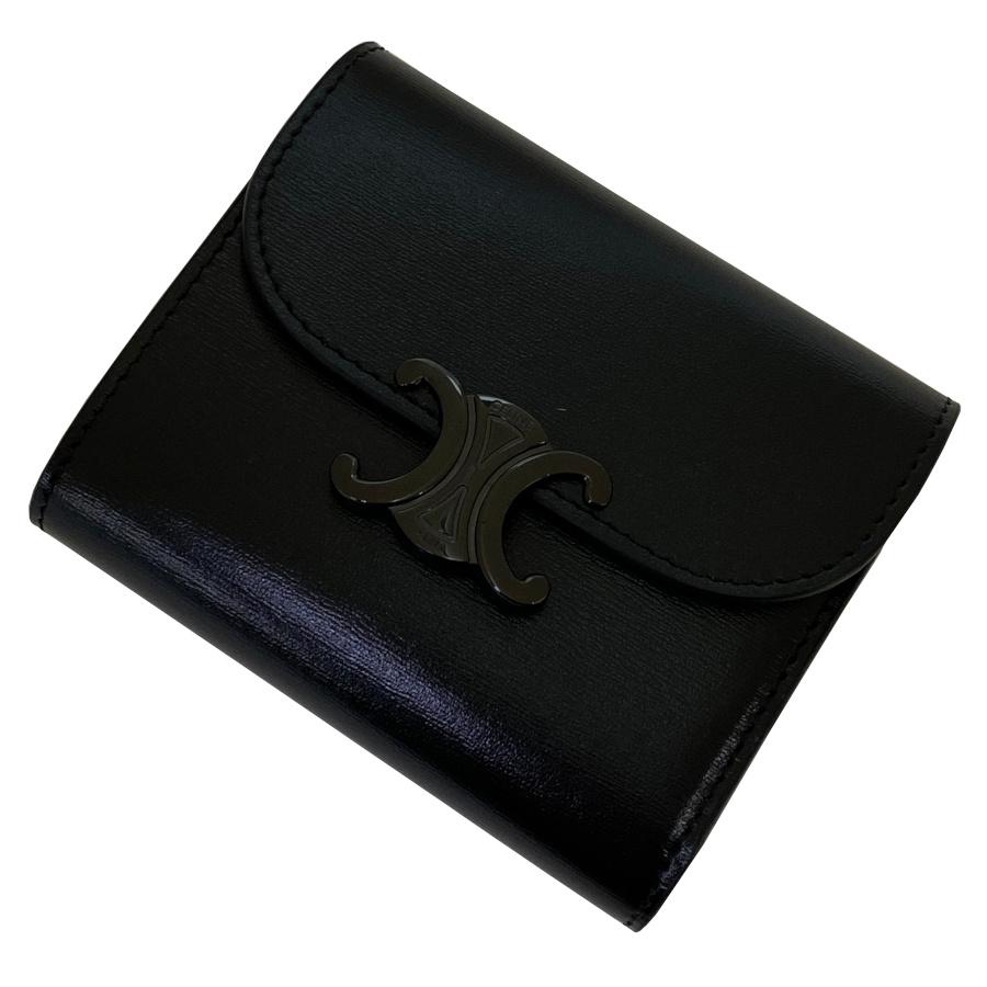 ☆美品☆セリーヌ 財布 トリオンフ スモールフラップウォレット 白 総柄 CELINE（セリーヌ） 【新品】セリーヌ 折り財布 スモール フラップ