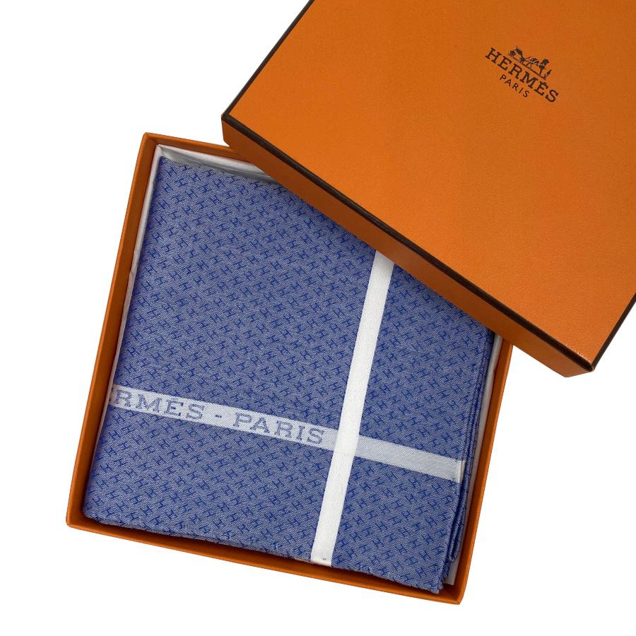 エルメス　ハンカチーフ HERMES (エルメス) ハンカチ サイズ：46×46 cm ハンカチーフ ジャ
