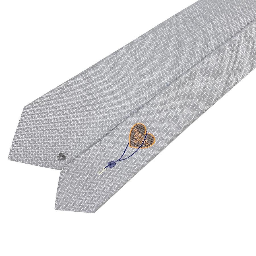 HERMES エルメス ネクタイ グレー 無地 ソリッド シルク100% HERMES（エルメス） 【新品】エルメス ネクタイ シルクツイルタイ7cm