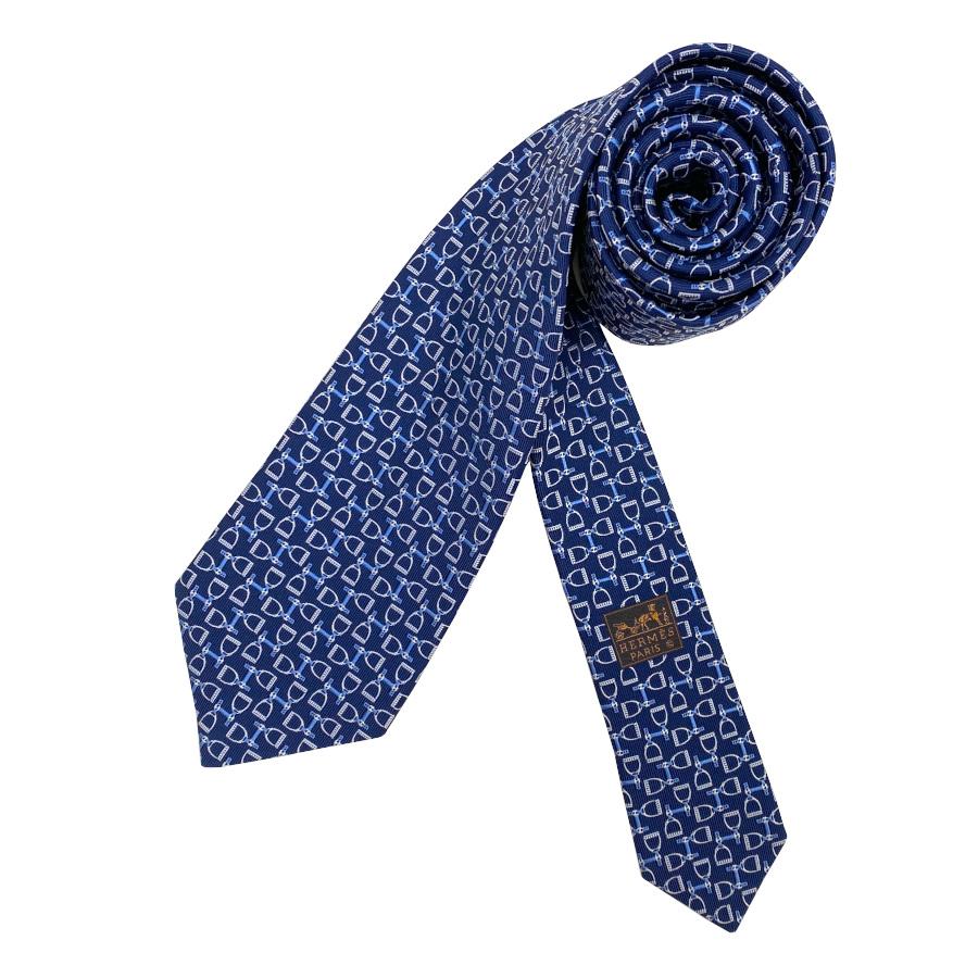 HERMES ネクタイ 紋章柄 ネイビー HERMES（エルメス） 【新品】エルメス ネクタイ シルクツイルタイ 8cm