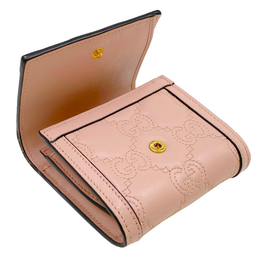 ✨新品未使用・箱付き✨　GUCCI ミニ財布　マーモント　キルティング　札カード GUCCI - グッチ GUCCI 財布 二つ折り GGマトラッセ キルティング