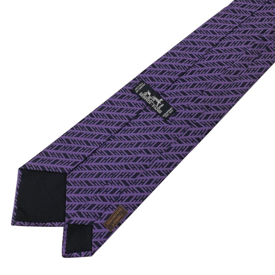未使用品HERMES ネクタイ シェーヌダンクル柄 パープル HERMES（エルメス） 国内完売商品【新品】エルメス ネクタイ