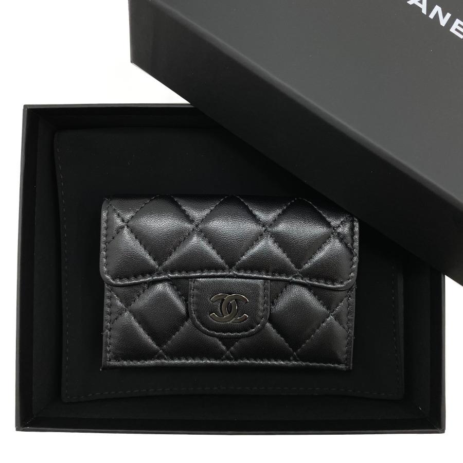 シャネル CHANEL 財布 三つ折り クラシック スモール フラップ ウォレット マトラッセ ラムスキン ブラック AP0230 B06311  94305 : ap0230-b06311-94305 : 2nd HANDS - 通販 - Yahoo!ショッピング