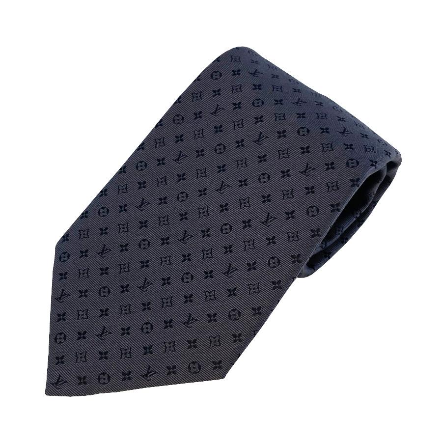 【新品】ルイヴィトン LOUIS VUITTON ネクタイ・ネオ モノグラミッシム 8CM ネクタイ シルク グレー プレゼント ギフト メンズ おすすめ M75989 | LOUIS VUITTON