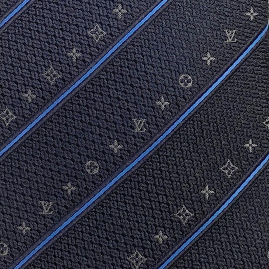 国内完売商品【新品】ルイヴィトン LOUIS VUITTON ネクタイ・モノグラムストライプ 8CM ダークグレー ブルーグレー ロゴ モノグラム ギフト プレゼント M96404 | LOUIS VUITTON | 01