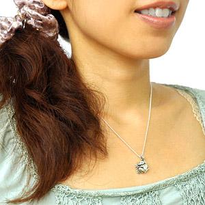 シルバーアクセサリー ペンダント・ネックレス かえる・蛙