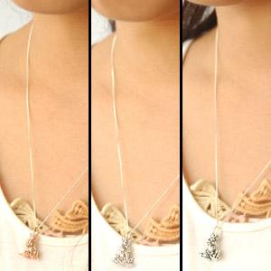 シルバーアクセサリー ペンダント・ネックレス カエルの王様 蛙
