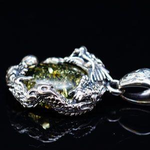 シルバーアクセサリー ペンダント・ネックレス メンズ 龍 ドラゴン 琥珀 pe1901 ペンダントトップのみ |  | 02