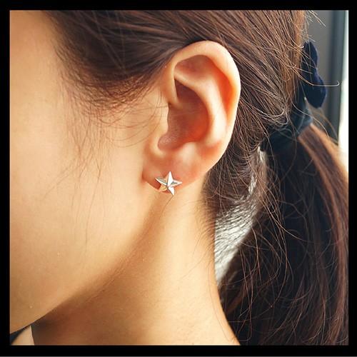 e.m.の星のピアス CRESCENT DROP PIERCED EARRINGS(2JP1068)K10 ピアス｜スター