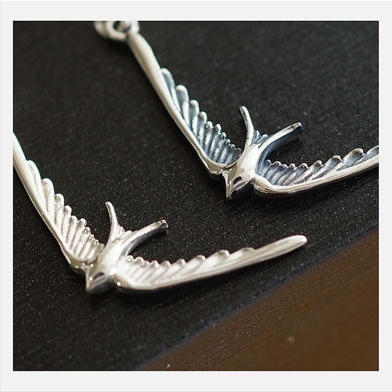 幸運の象徴 ツバメpi0487 シルバーアクセサリー ピアス フープ シルバー レディース ツバメ・つばめ 両耳用 |  | 05