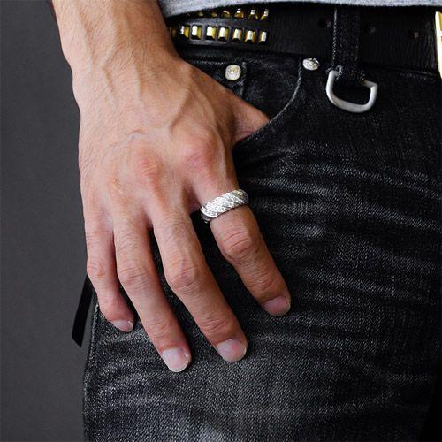 シルバーアクセサリー リング メンズ ツイスト ジルコニア ブラック