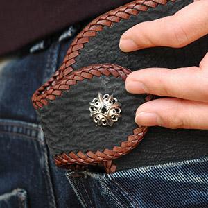 シルバーアクセサリー コンチョ・ボタン クロス・十字架 ブラックジルコニア so0465 シルバー925コンチョ |  | 01