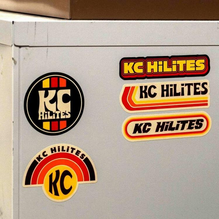 KC HiLiTES ステッカー セット Reimagined Retro Logos Sticker Pack KCロゴ アメリカ ブランド ...