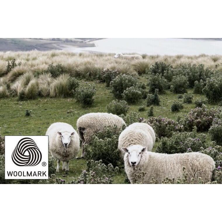 ニャン太unico リバーシブル ウール ラグ　ブラック×ホワイト◆ ニャン太unico リバーシブル ウール ラグ ブラック×ホワイト