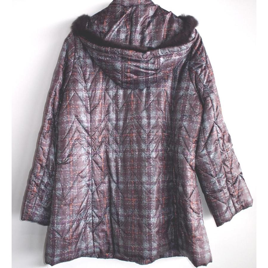 デザイン四角柄フートファー付中わたコート |  | 03