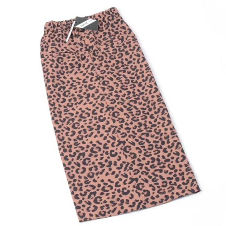 77circa リメイク レオパード柄 タイトロングスカート M相当 新品未使用 77circa リメイク レオパード柄 タイトロングスカート M相当