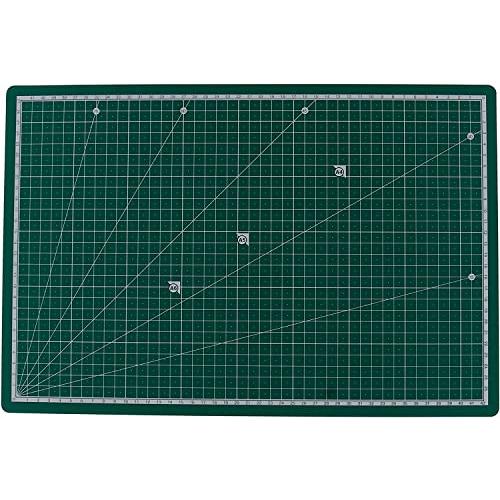 高儀(Takagi) カッターマット グリーン A3 約450×300mm M&Mカッティング作業に両面使用可能便利な方眼&確度目盛付 作業台 | 