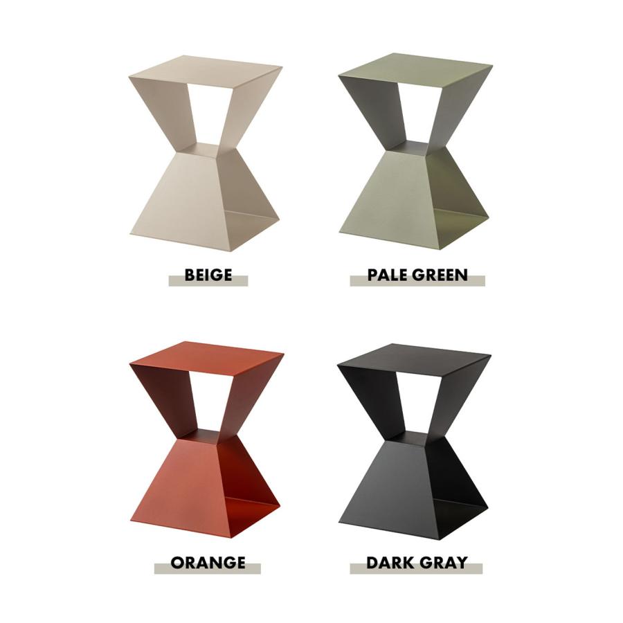 サイドテーブル 四角 おしゃれ モダン ミニテーブル テーブル スチール製 ソファサイド ベッドサイド ナイトテーブル ディスプレイラック 小物置き 脚裏フェルト |  | 15