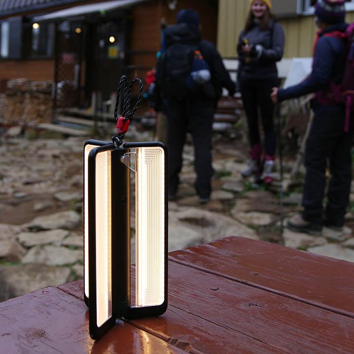 LEDランタン 導光板ランタン 充電式 大容量充電池 300時間点灯 無段階調光 電球色 ストラップ付き 専用ケース付き CL6 |  | 05