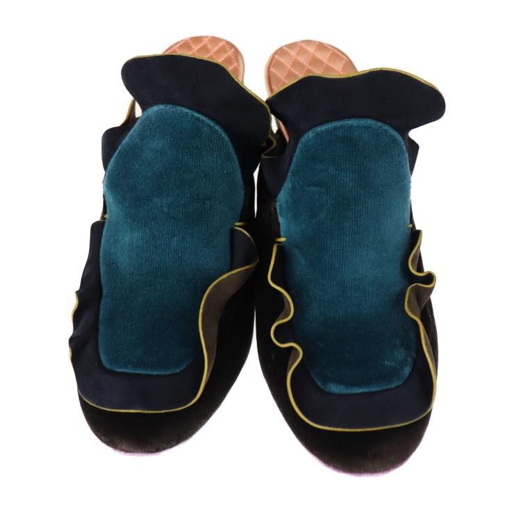 FENDI（フェンディ） 新品未使用展示品 サンダル 表記36 1/2