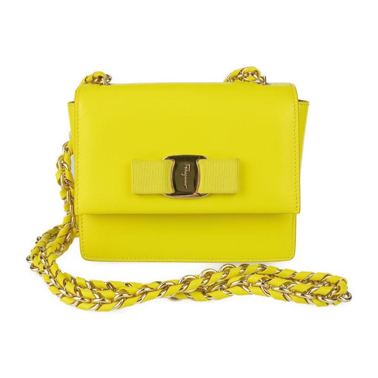 FERRAGAMO 超美品 サルヴァトーレ フェラガモ ショルダーバッグ ヴァラ 