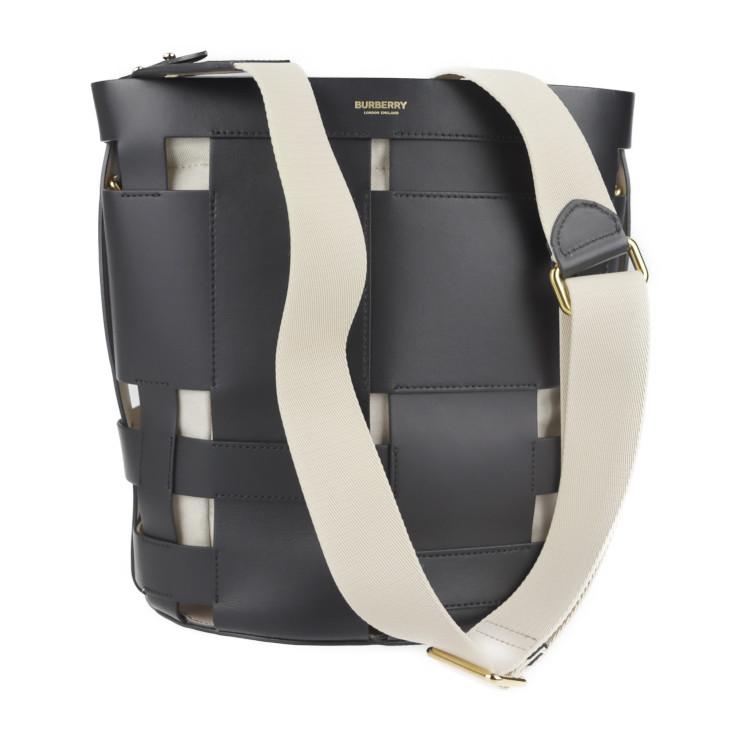 新品未使用展示品 BURBERRY バーバリー フォスター FOSTER BUCKET WSS 