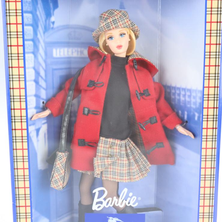 新古未使用展示品 バーバリー ブルーレーベル バービー コラボ レッド 