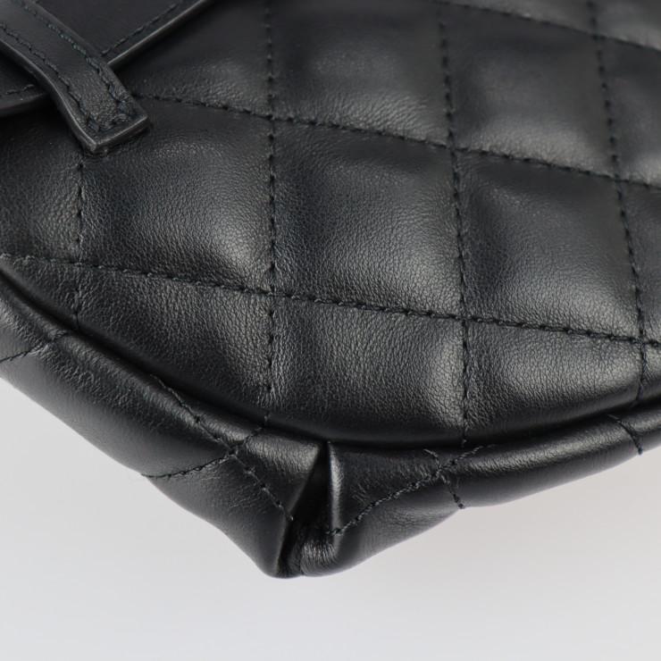 CHANEL 美品 シャネル ベルトバッグ ユニフォーム マトラッセ CHANEL 美品 シャネル ベルトバッグ ユニフォーム マトラッセ