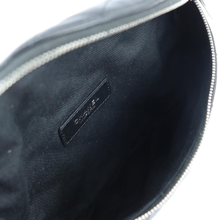 CHANEL（シャネル） 美品 ベルトバッグ ユニフォーム マトラッセ