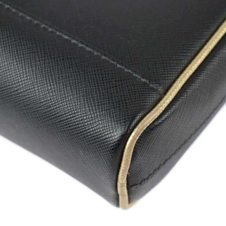 PRADA（プラダ） 美品 トライアングルロゴ 2VH063 ショルダーバッグ