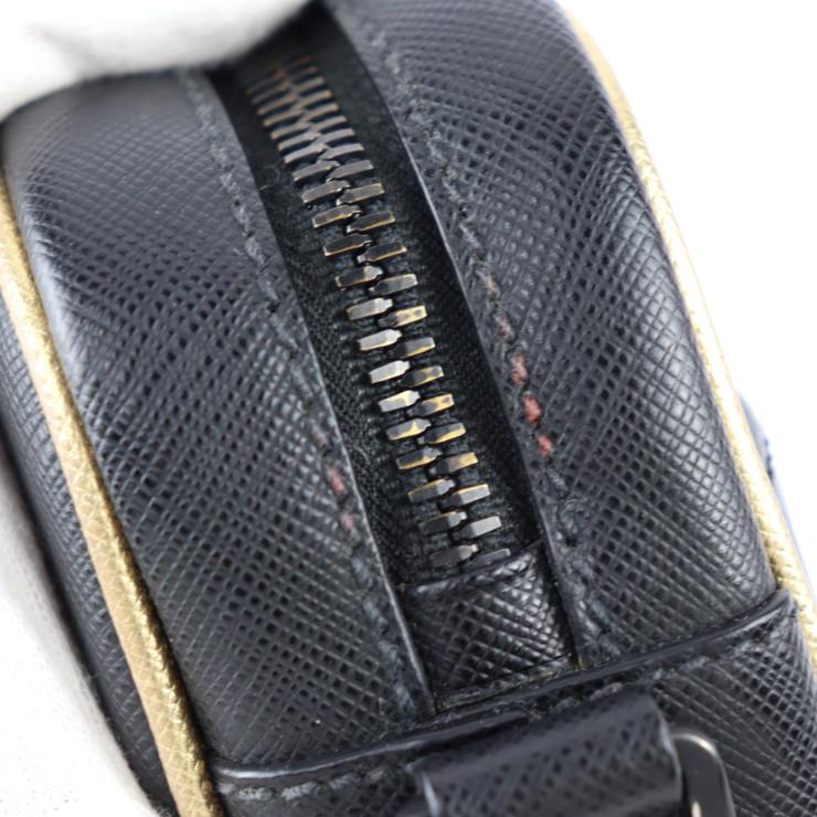 PRADA（プラダ） 美品 トライアングルロゴ 2VH063 ショルダーバッグ