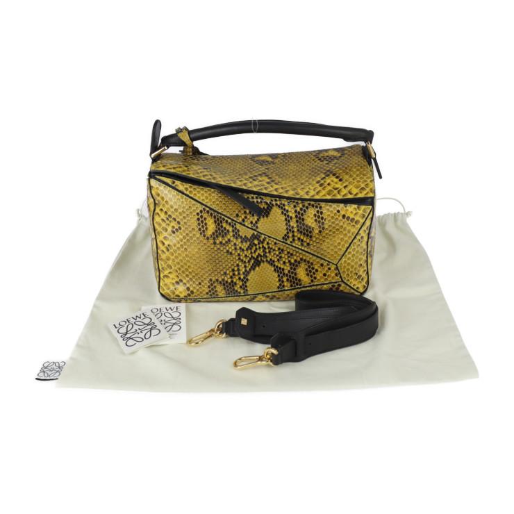 LOEWE ロエベ  パズルバッグ スモール ショルダーバッグ E30.96.K74 パイソン   イエロー系   2WAY 【本物保証】 LOEWE（ロエベ） 美品 パズルバッグ スモール E30.96.K74 ショルダー