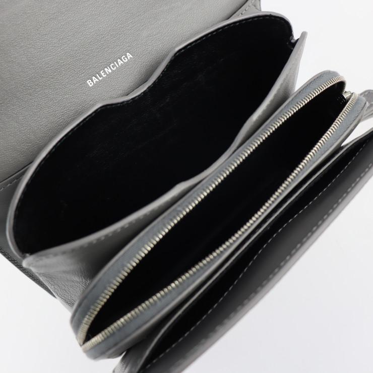 BALENCIAGA（バレンシアガ） 美品 Bロゴ 618156 ショルダーバッグ
