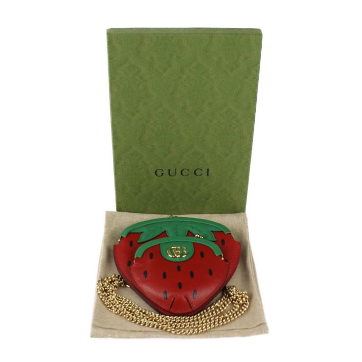 GUCCI 新品未使用展示品 グッチ いちご型ポシェット ショルダー GUCCI 新品未使用展示品 グッチ いちご型ポシェット ショルダー