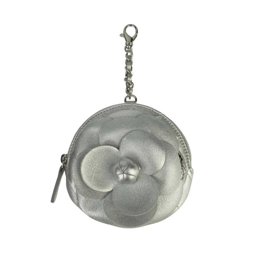 CHANEL シャネル ケース カメリア ジップ パース AP2125 シルバー ラムスキン レディース 小銭入れ マトラッセ キルティング 美品【本物保証】 CHANEL（シャネル） コインケース カメリア ジップ コインパース