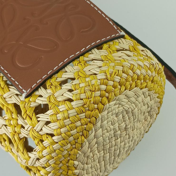 LOEWE　シリンダーポケット ラフィア アナグラム ショルダーバッグ LOEWE（ロエベ） ショルダーバッグ アナグラム シリンダーポケット