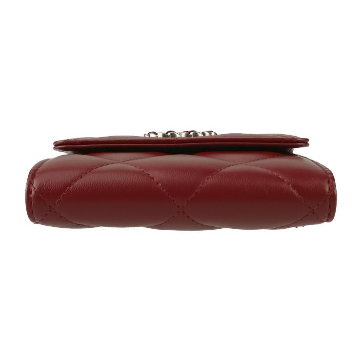 マトラッセ 新古未使用展示品 シャネル 三つ折り財布 シャネル19 マトラッセ 新古未使用展示品 シャネル 三つ折り財布 シャネル19