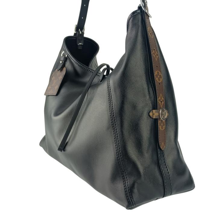 LOUIS VUITTON（ルイ・ヴィトン） ショルダーバッグ キャリーオール