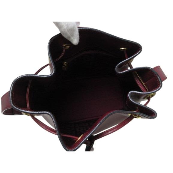 【Cartier】ショルダーバッグ　マストライン　ゴールド金具　ボルドー　レザー Cartier - 【Cartier】ショルダーバッグ マストライン ゴールド