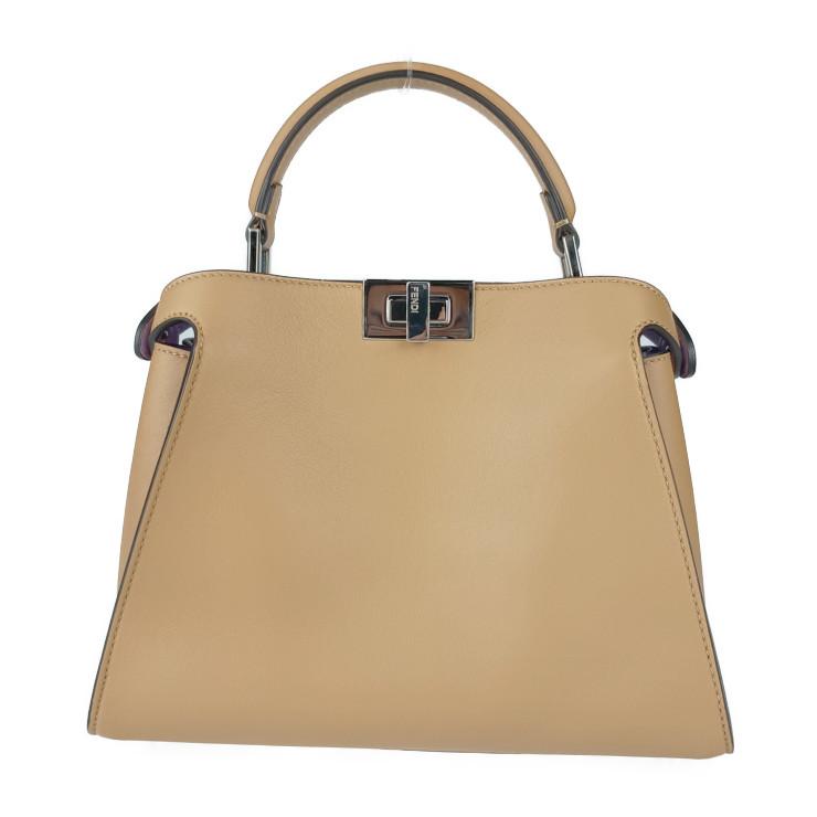 FENDI（フェンディ） 超美品 ハンドバッグ ピーカブー エッセン 