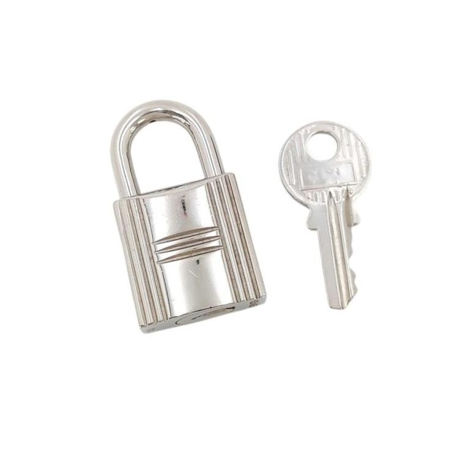 エルメス　HERMES カデナ　シルバー HERMES（エルメス） カデナ カデナ メタル シルバー系 美品