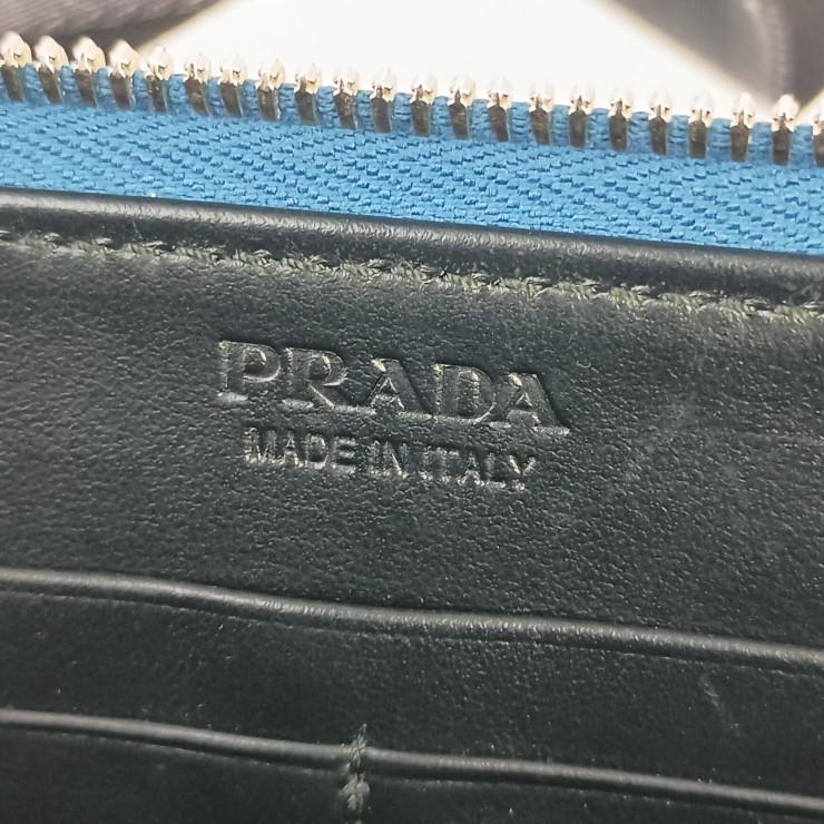 PRADA（プラダ） ボディバッグ トライアングルロゴ ボディバッグ