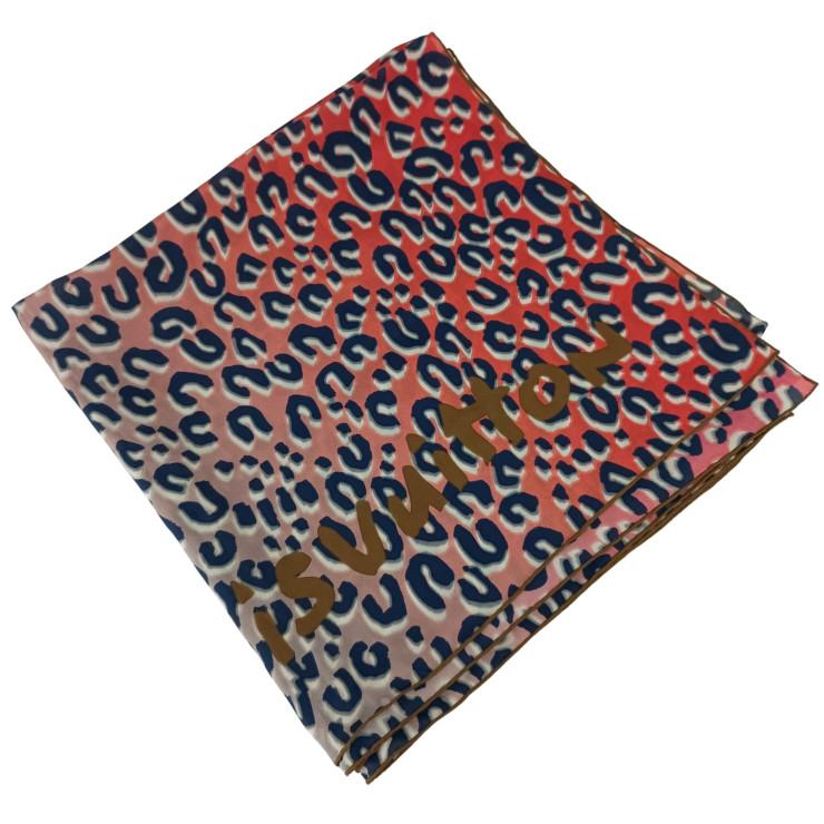 LOUIS VUITTON（ルイ・ヴィトン） ショール カレ ジェアン レオパード 