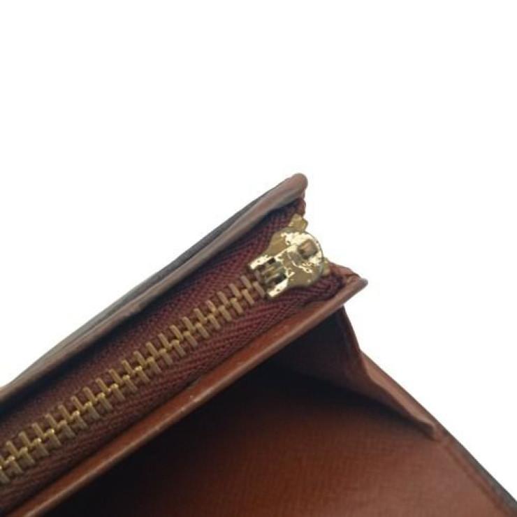 LOUIS VUITTON（ルイ・ヴィトン） 二つ折り財布 モノグラム
