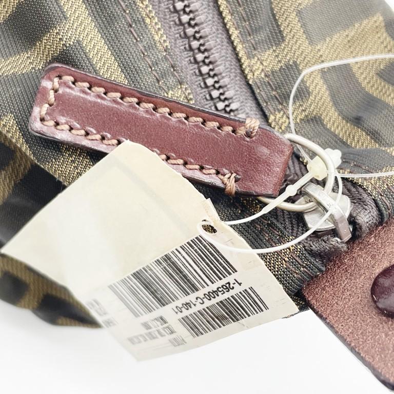 【美品】FENDI ポーチ ズッカ キャンバス ブラウン セカンドバッグ レザー FENDI（フェンディ） ポーチ ズッカ キャンバス 2262 26540 018