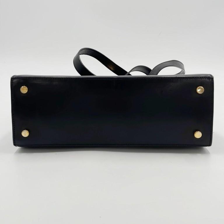 FERRAGAMO（フェラガモ） ショルダーバッグ ヴァラリボン BL-216 676