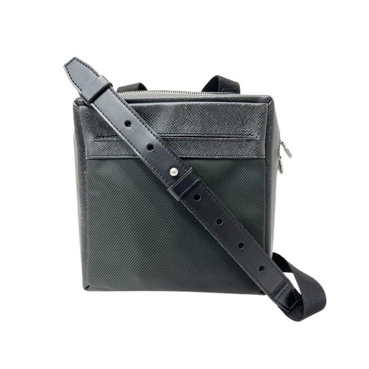 【美品】LOUIS VUITTON サヤン タイガ ショルダーバッグM30902 LOUIS VUITTON（ルイ・ヴィトン） ショルダーバッグ サヤン M30902