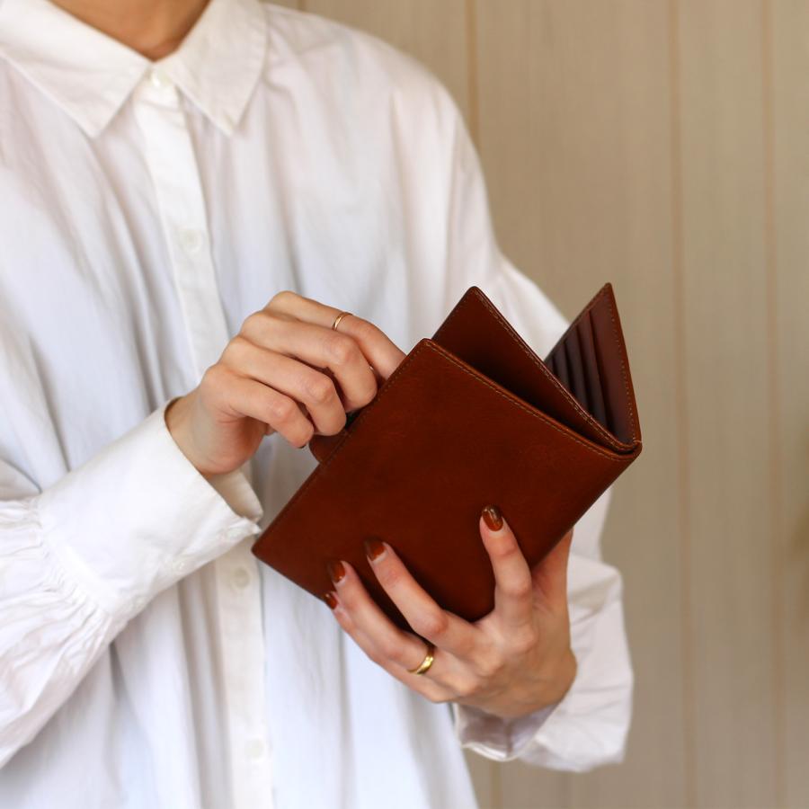 MILAGRO ミラグロ 30枚カード収納 長財布 メンズ レディース