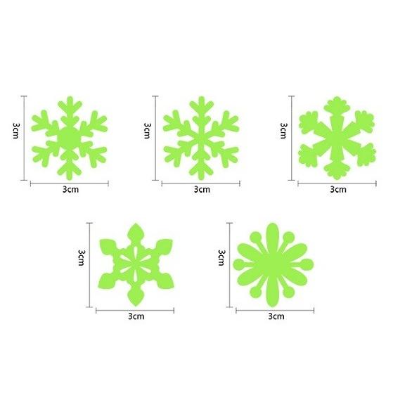 ウォールステッカー 雪の結晶 蓄光シール 暗い所で光る 夜空 きれいな 5色 約50枚入り 蛍光｜41wallsticker｜05